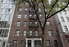 Mann and Newell of Friedman-Roth Realty Services sell 405 West 45th St. for $8.5 million - 30 apartment units